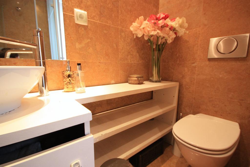 شقة Myplace - Lisbon - Camoes الغرفة الصورة